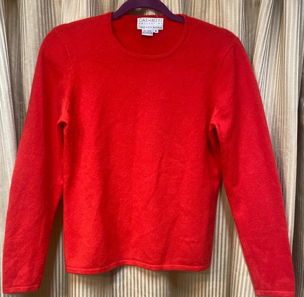 Saks Fifth Avenue Collection Women's Cashmere Crewneck Sweater Size M Red